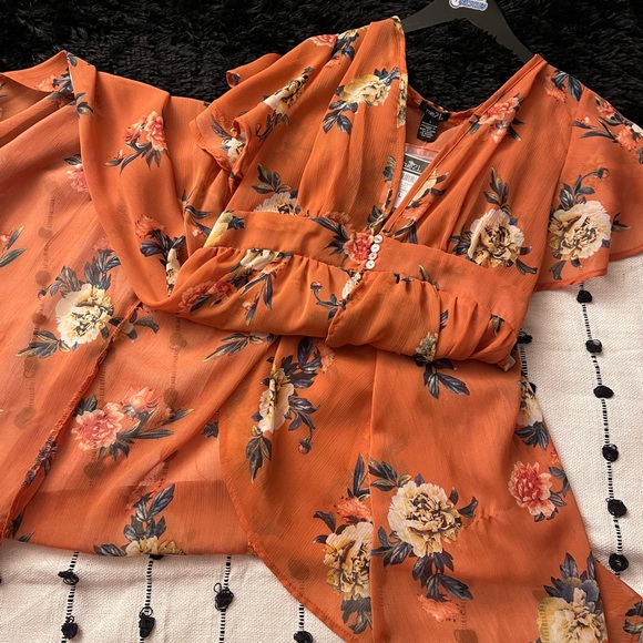 Rue21 Tops - SOLD